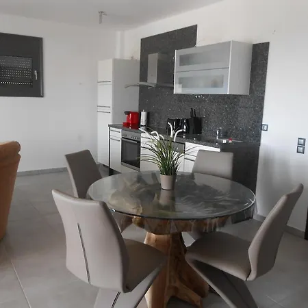 Chiara 利迈纳里亚